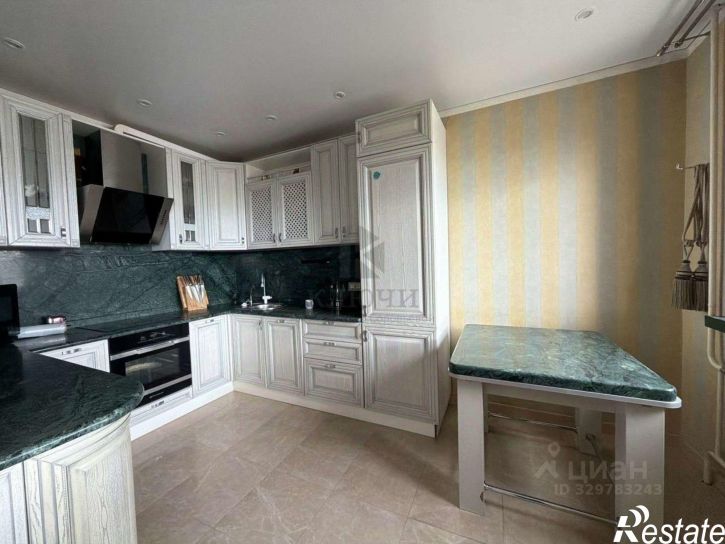 3-комн квартира ул 5 Августа, 31,  д. 31