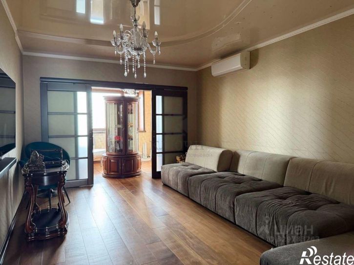 3-комн квартира ул 5 Августа, 31,  д. 31