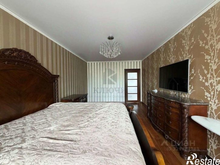 3-комн квартира ул 5 Августа, 31,  д. 31