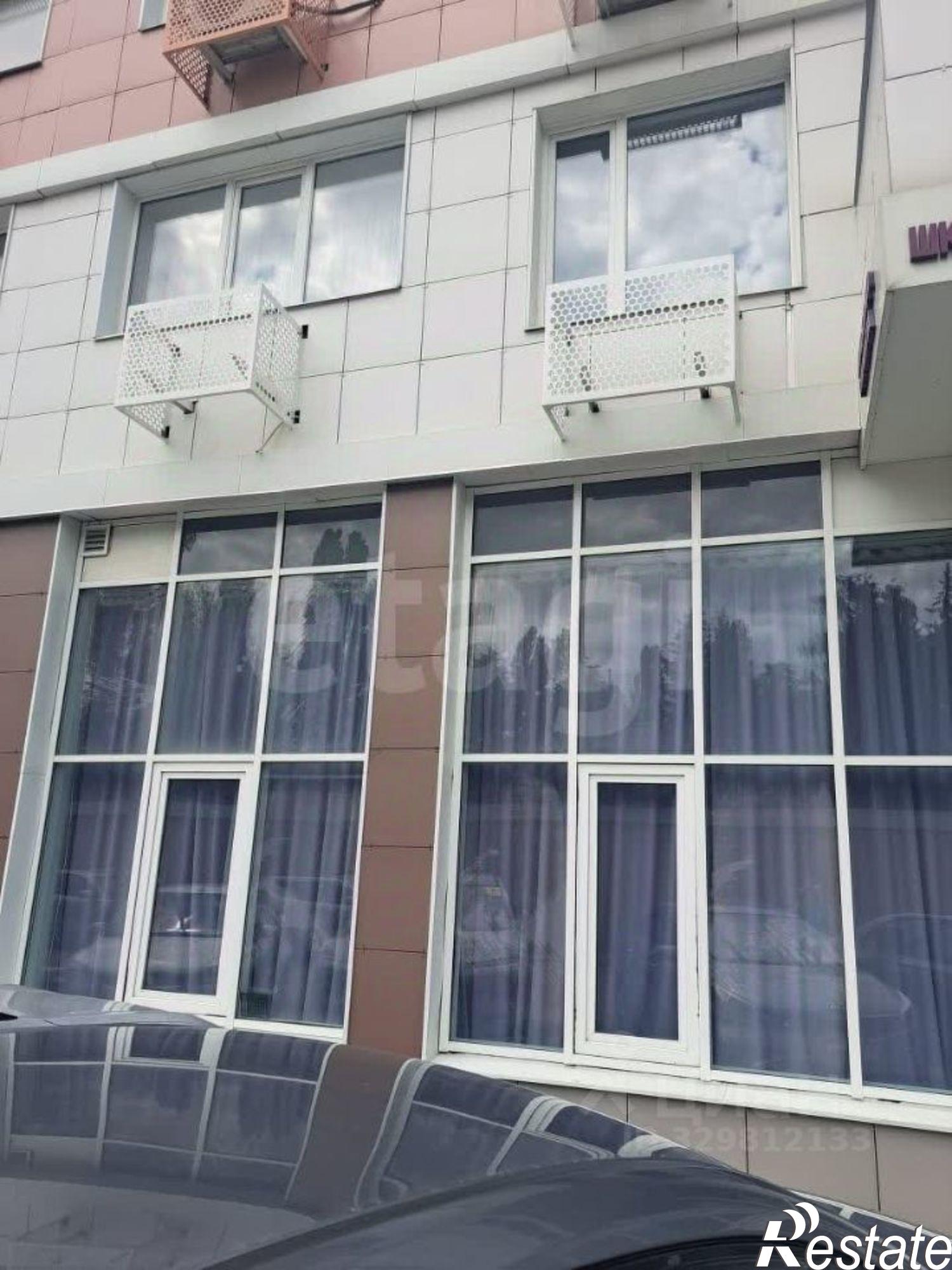 Купить офис, помещение под офис за 10 080 100 рублей на ул Костюкова, 13а