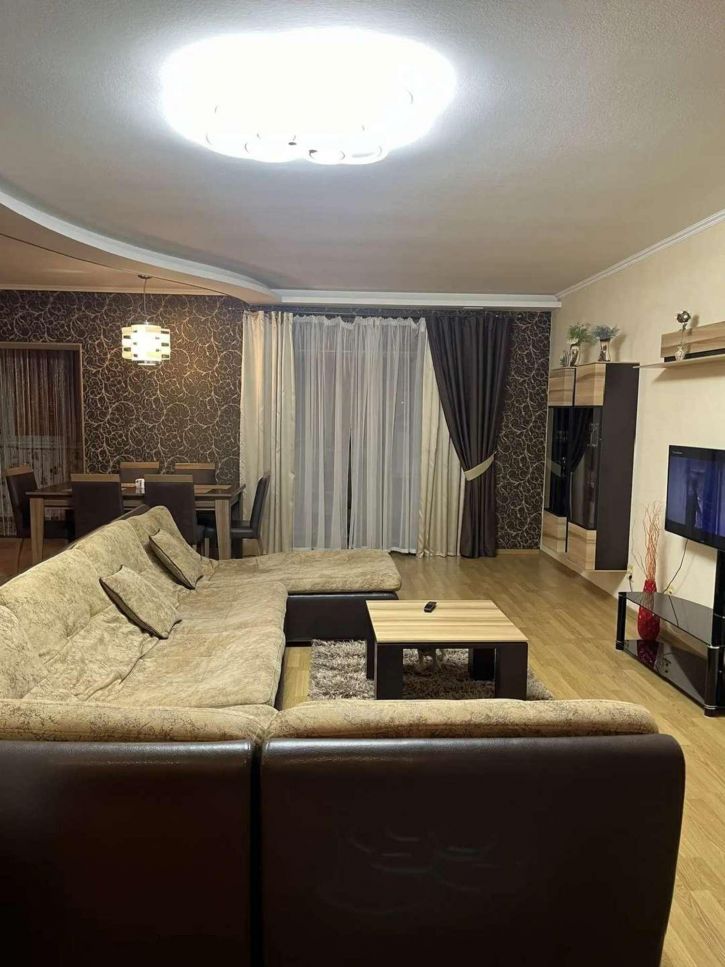 3-комн квартира Октябрьская улица, 63А