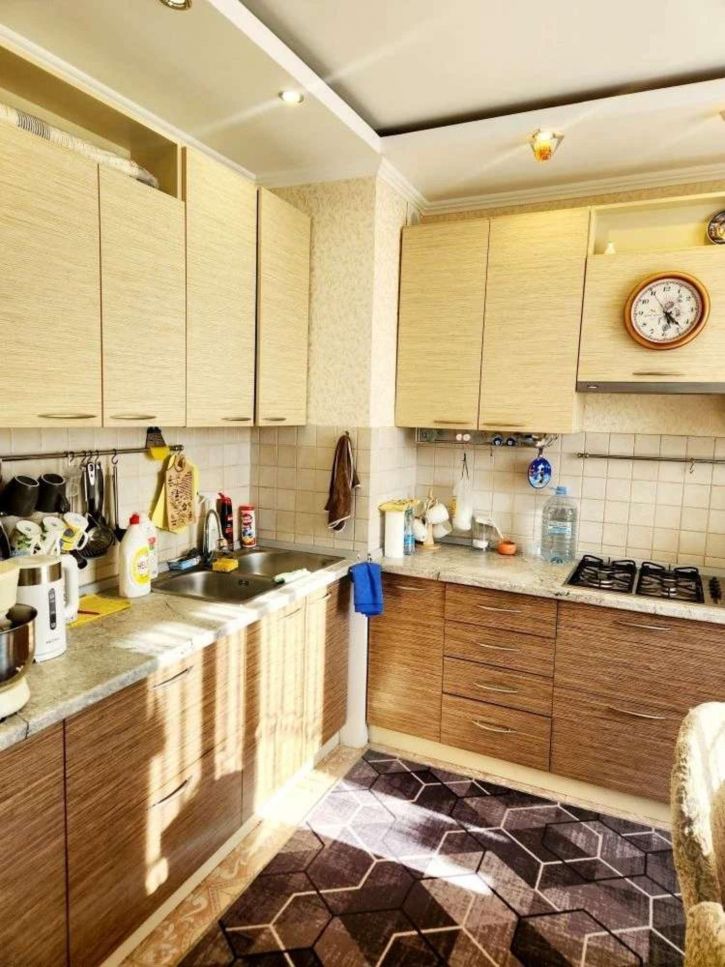 3-комн квартира Щорса улица, 49