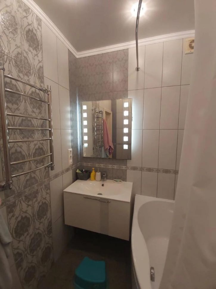 2-комн квартира Щорса улица, 45Дк1