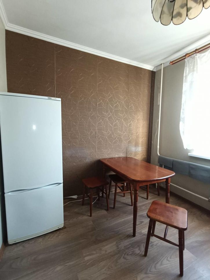 2-комн квартира Челюскинцев улица, 58Бк1