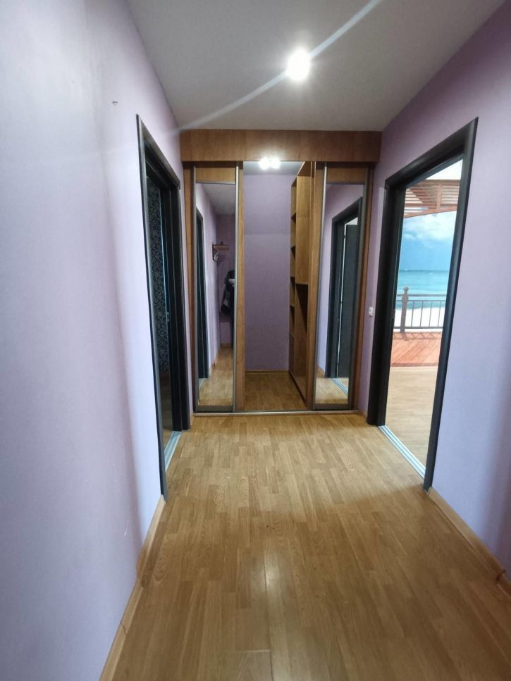 2-комн квартира Челюскинцев улица, 58Бк1
