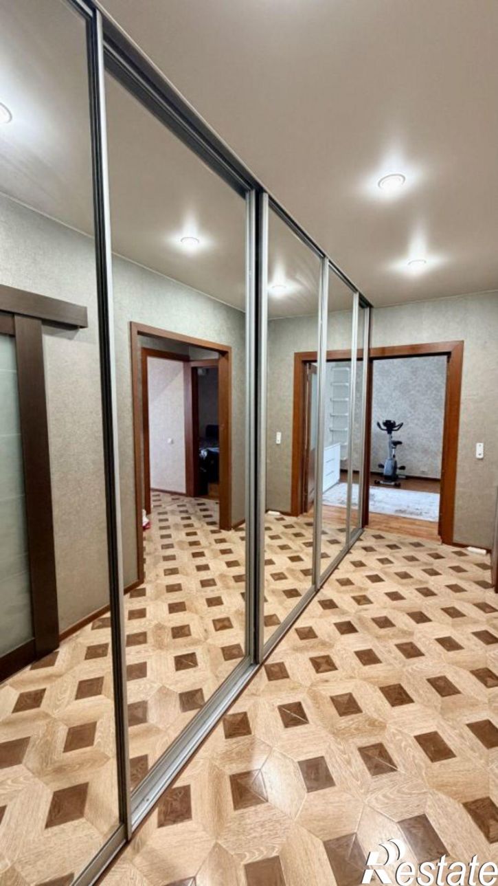 3-комн квартира ул 5 Августа, 13в,  д. 13в
