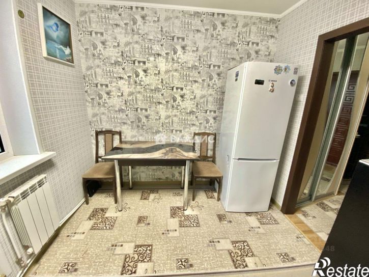 1-комн квартира б-р Юности, 27,  д. 27