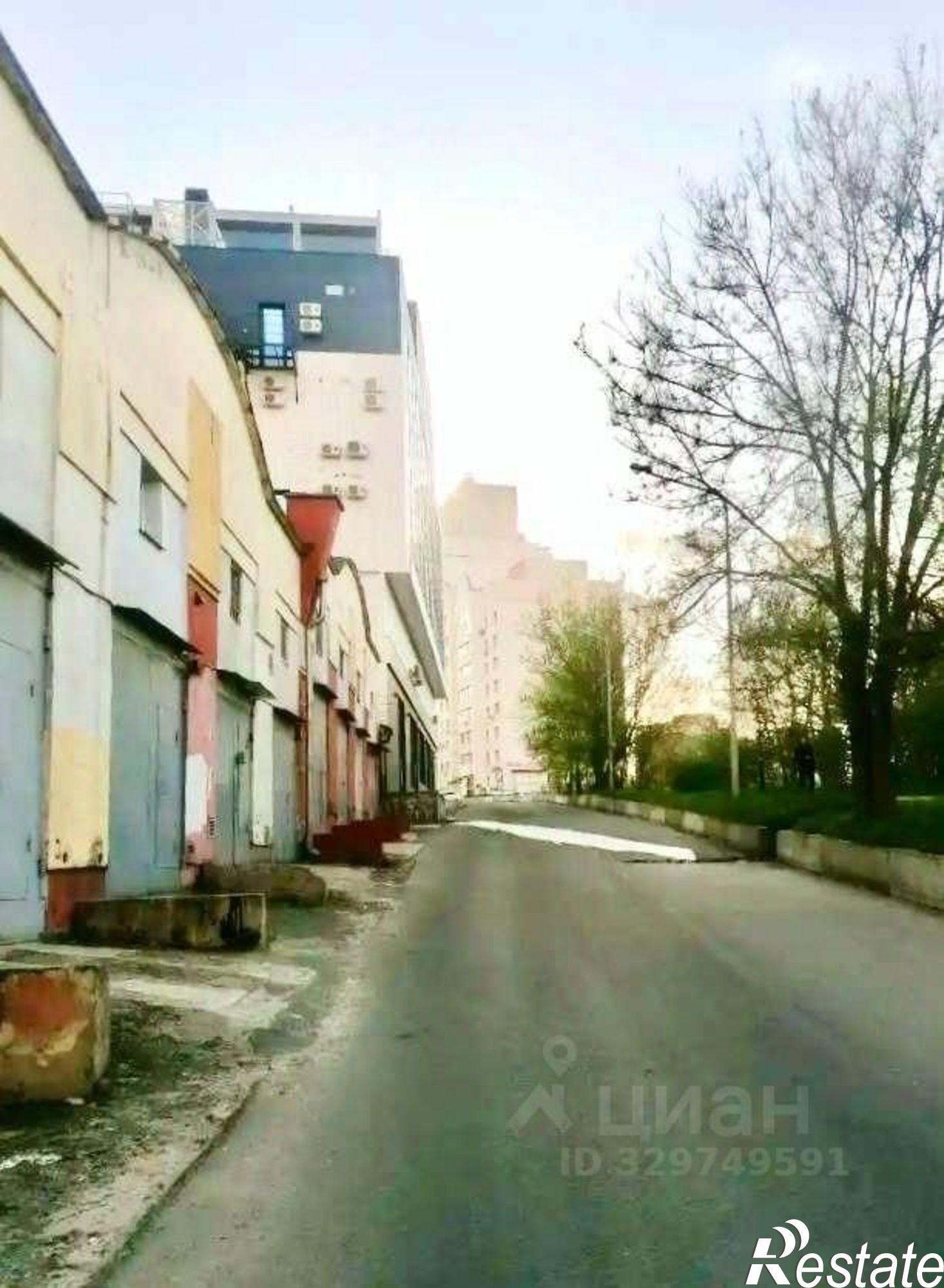 Купить гараж, место в паркинге за 1 299 630 рублей на ул 5 Августа, 28