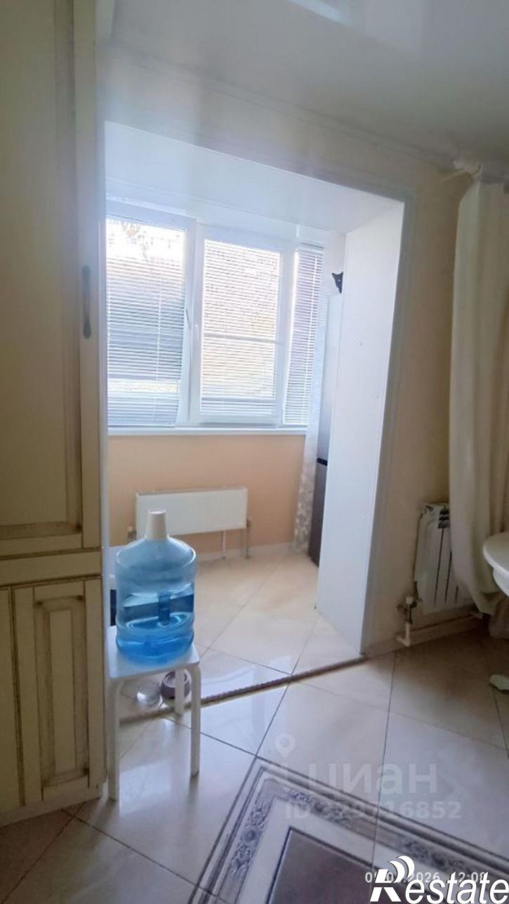 2-комн квартира улица Есенина, 50Б,  д. 50Б