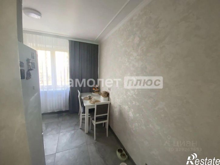 3-комн квартира улица Есенина, 24,  д. 24