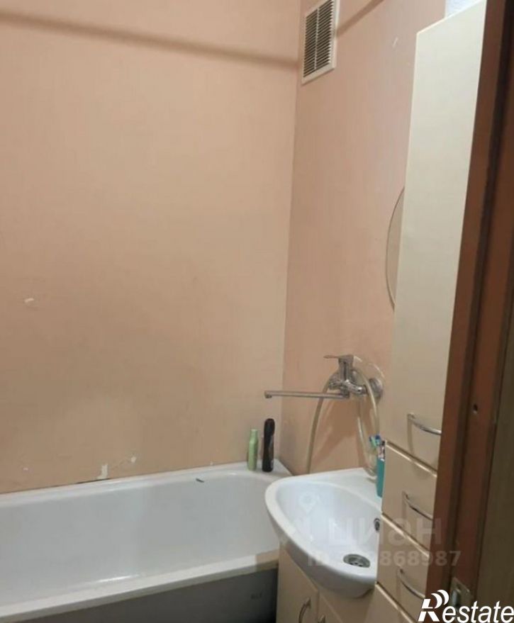 2-комн квартира улица Есенина, 50Б,  д. 50Б