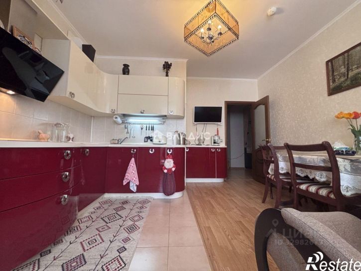 2-комн квартира ул 5 Августа, 31,  д. 31