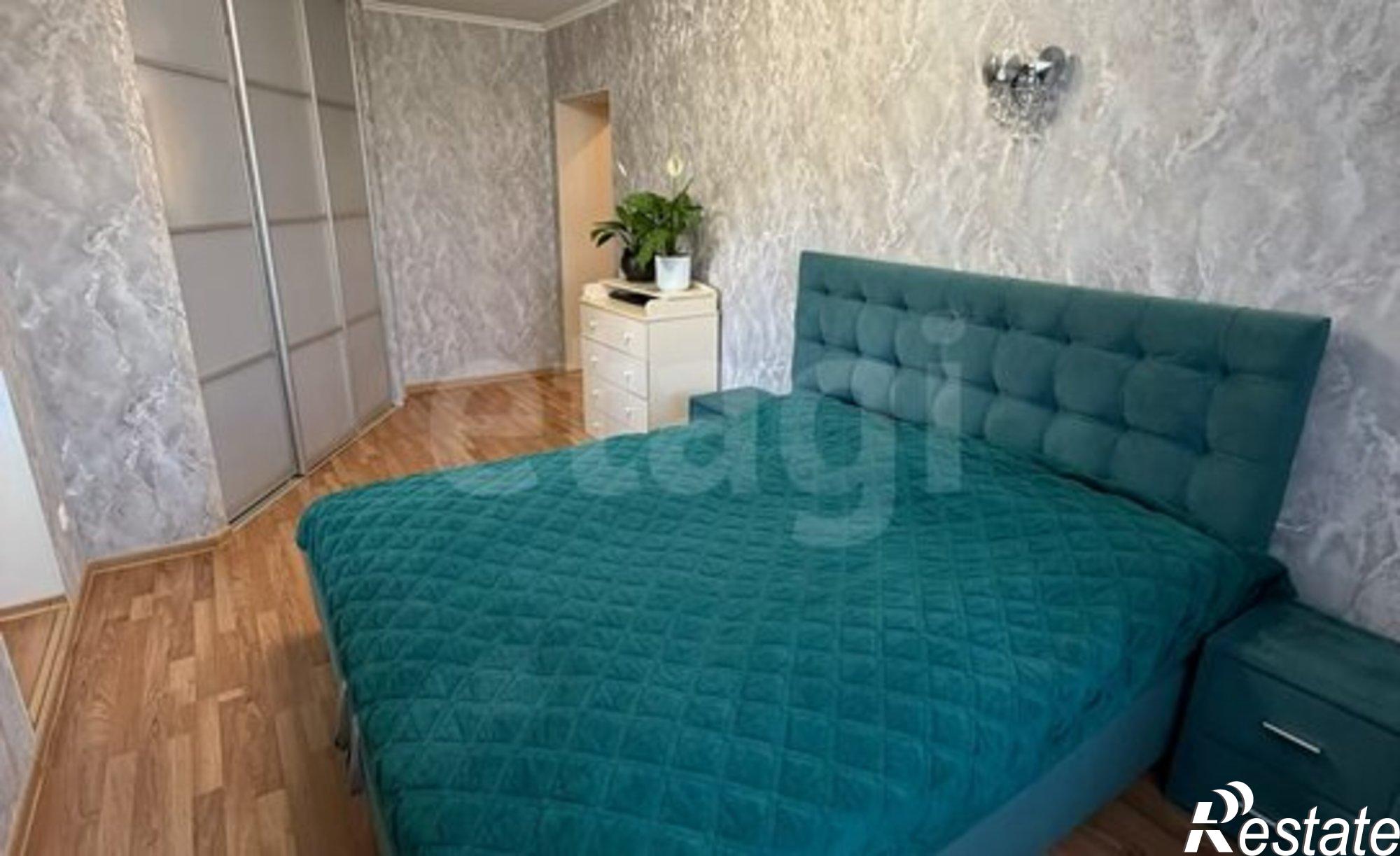 Купить квартиру за 9 399 000 рублей на ул Есенина, 32