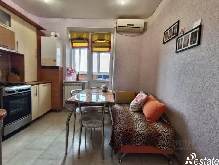 3-комн квартира улица Есенина, 40,  д. 40