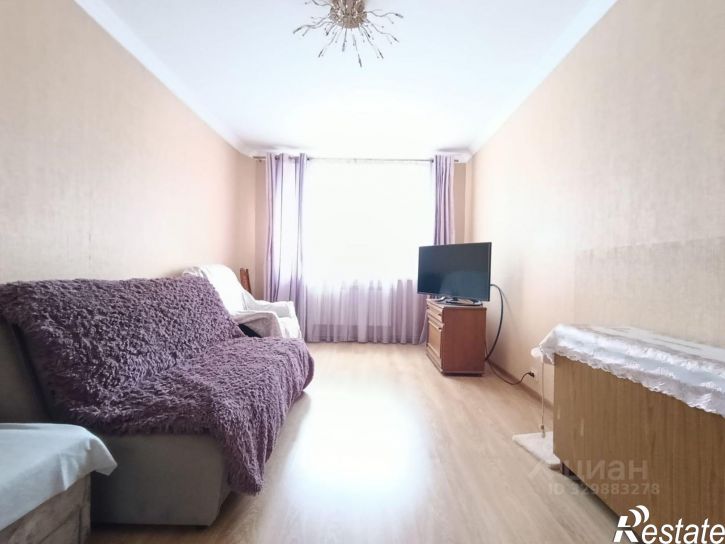 3-комн квартира улица Есенина, 40,  д. 40