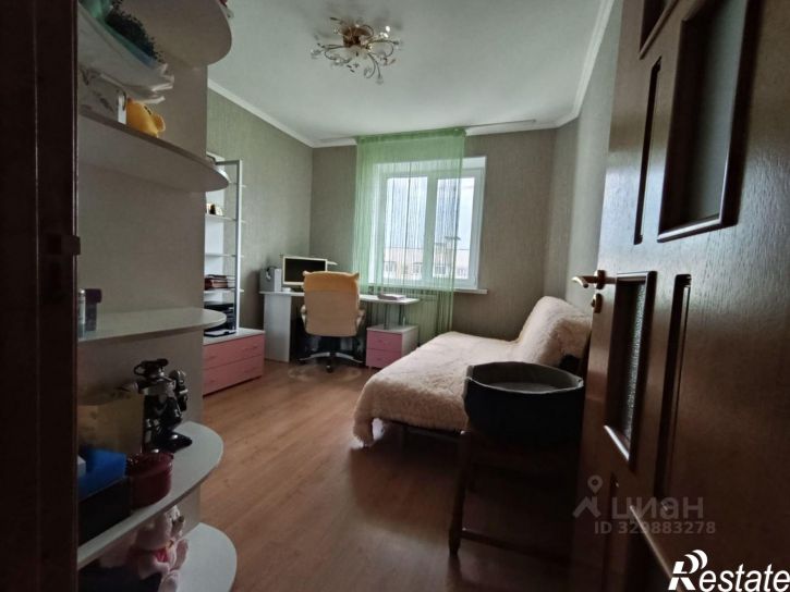 3-комн квартира улица Есенина, 40,  д. 40