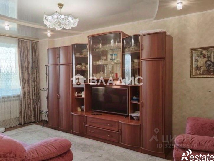 2-комн квартира Урожайная улица, 22,  д. 22
