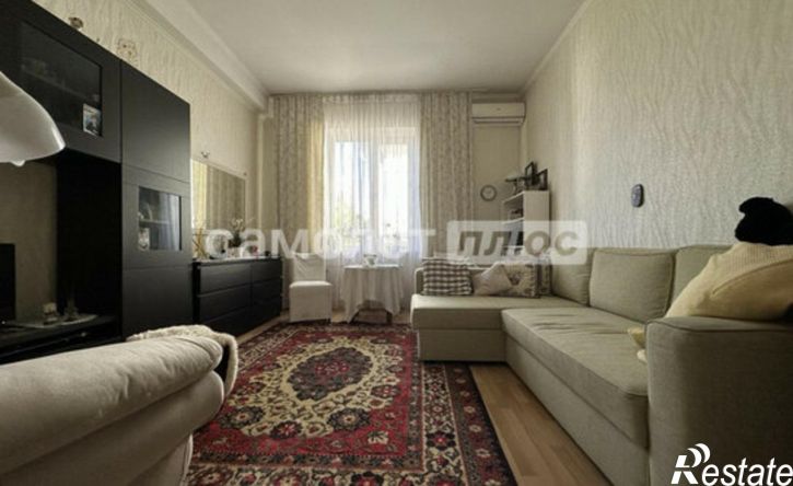 2-комн квартира проспект Славы, 58,  д. 58