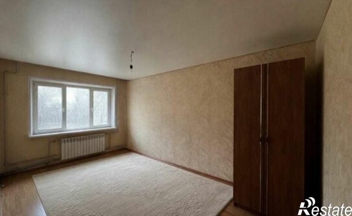 3-комн квартира улица 5 Августа, 40,  д. 40