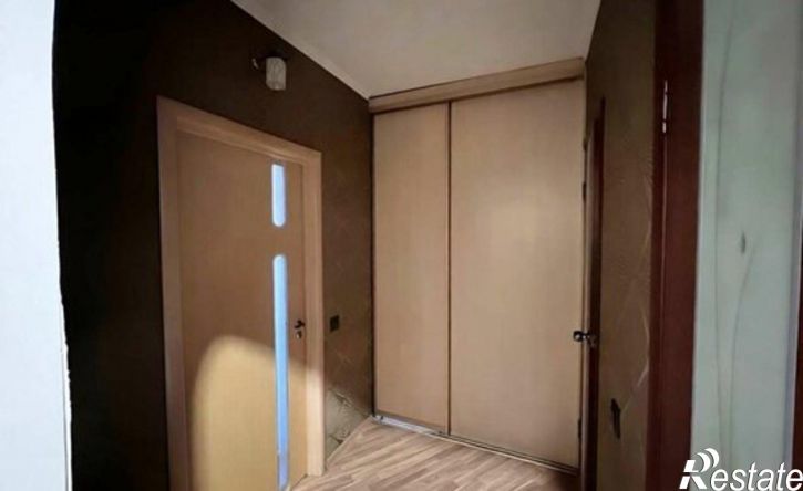 3-комн квартира улица 5 Августа, 40,  д. 40