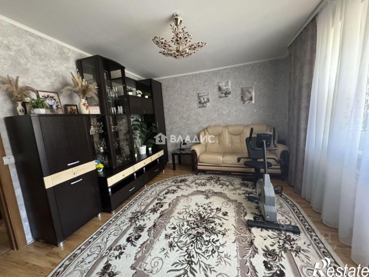 3-комн квартира улица Королёва, 35,  д. 35