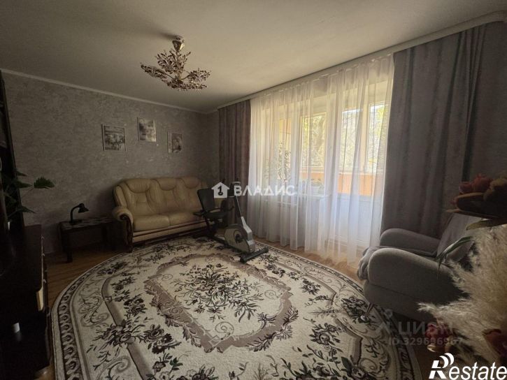 3-комн квартира улица Королёва, 35,  д. 35