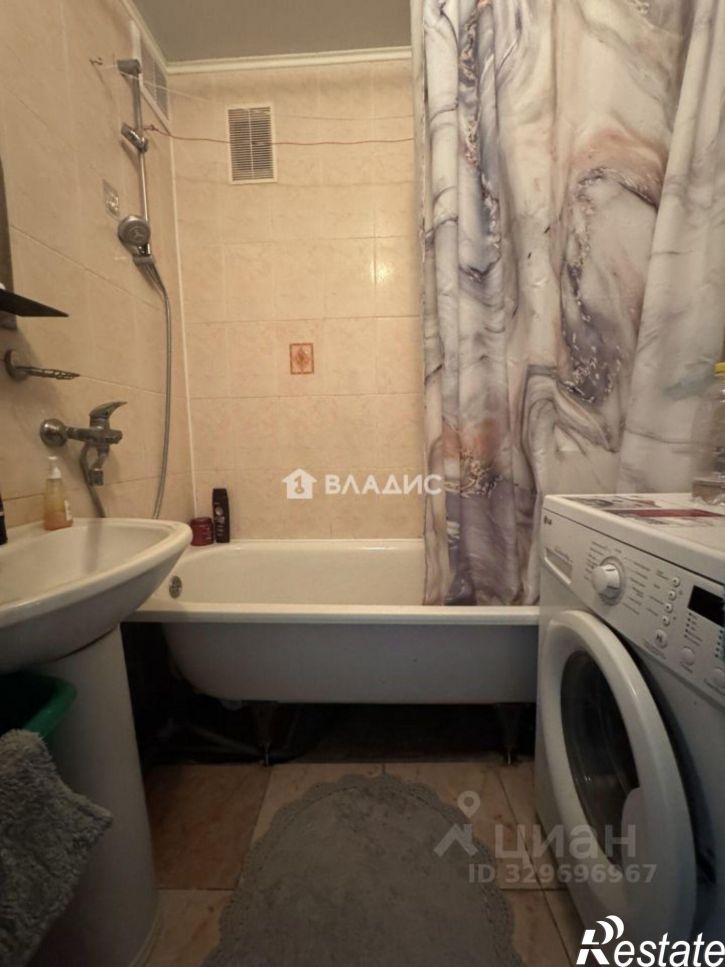 3-комн квартира улица Королёва, 35,  д. 35