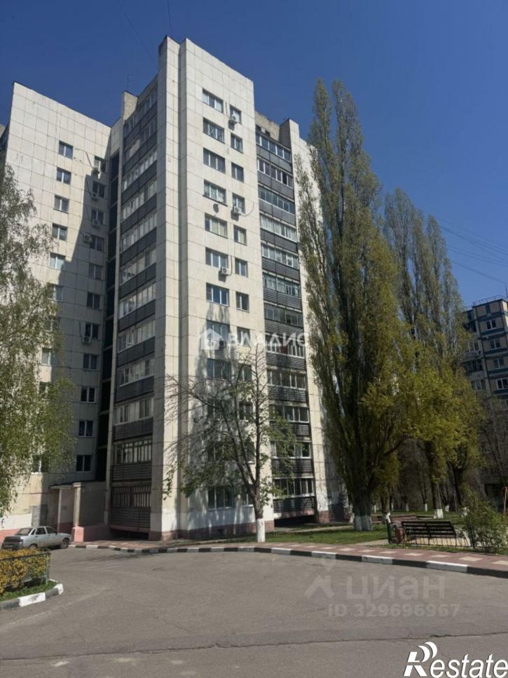 3-комн квартира улица Королёва, 35,  д. 35