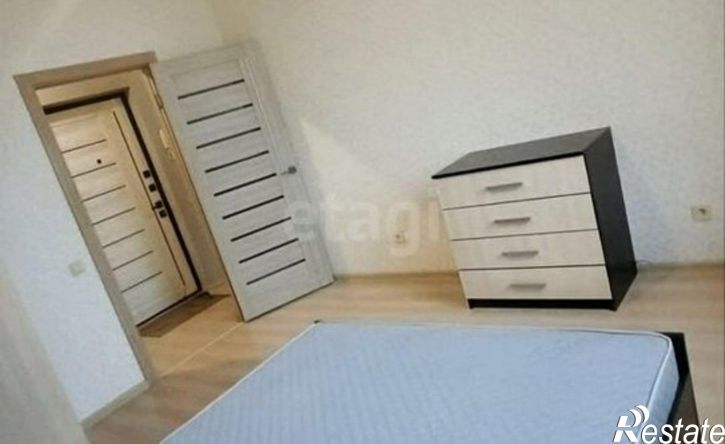 2-комн квартира улица Попова, 35А