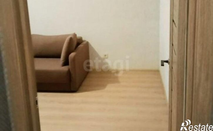 2-комн квартира улица Попова, 35А