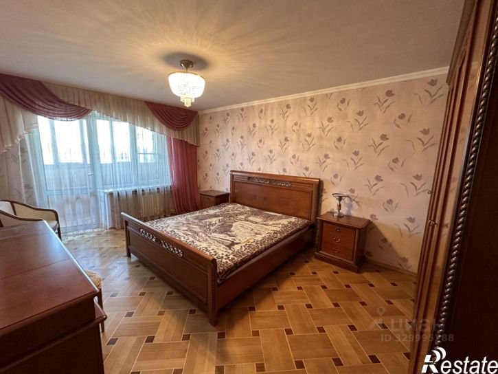 4-комн квартира Народный б-р, 48,  д. 48