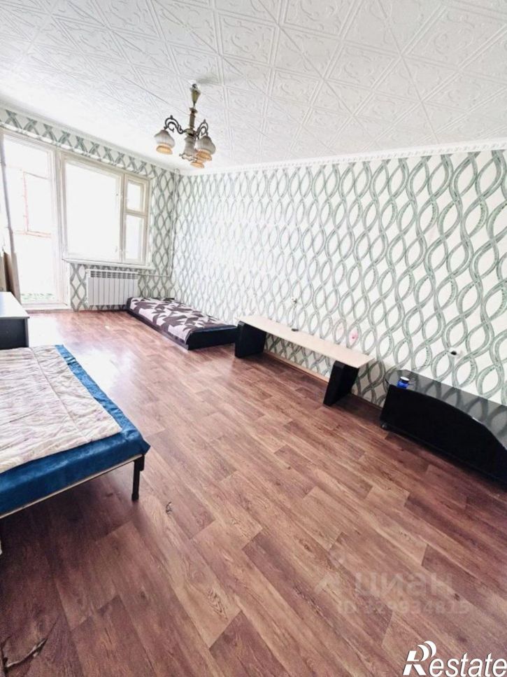 2-комн квартира улица Конева, 3,  д. 3