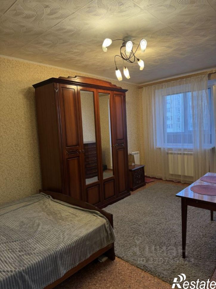 3-комн квартира улица Есенина, 46А,  д. 46А