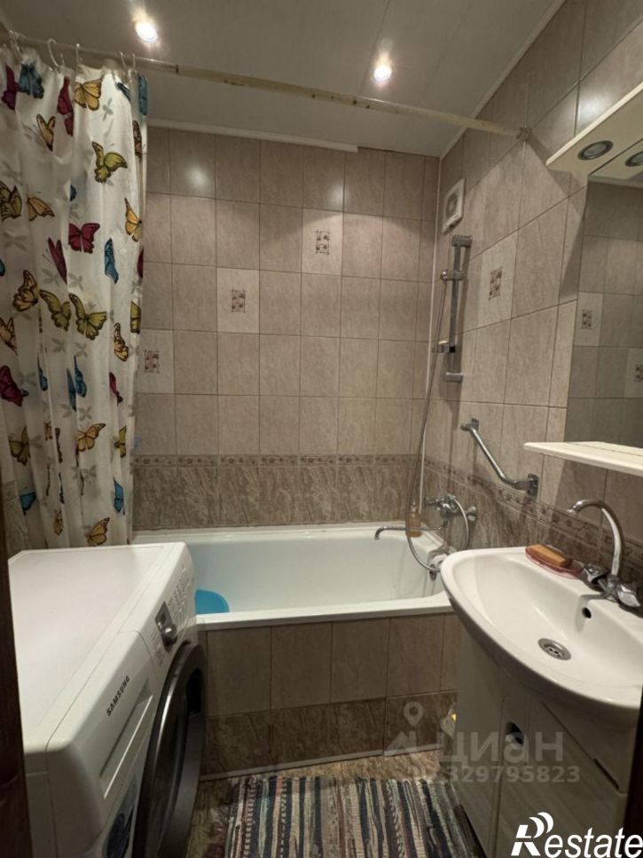 3-комн квартира улица Есенина, 46А,  д. 46А