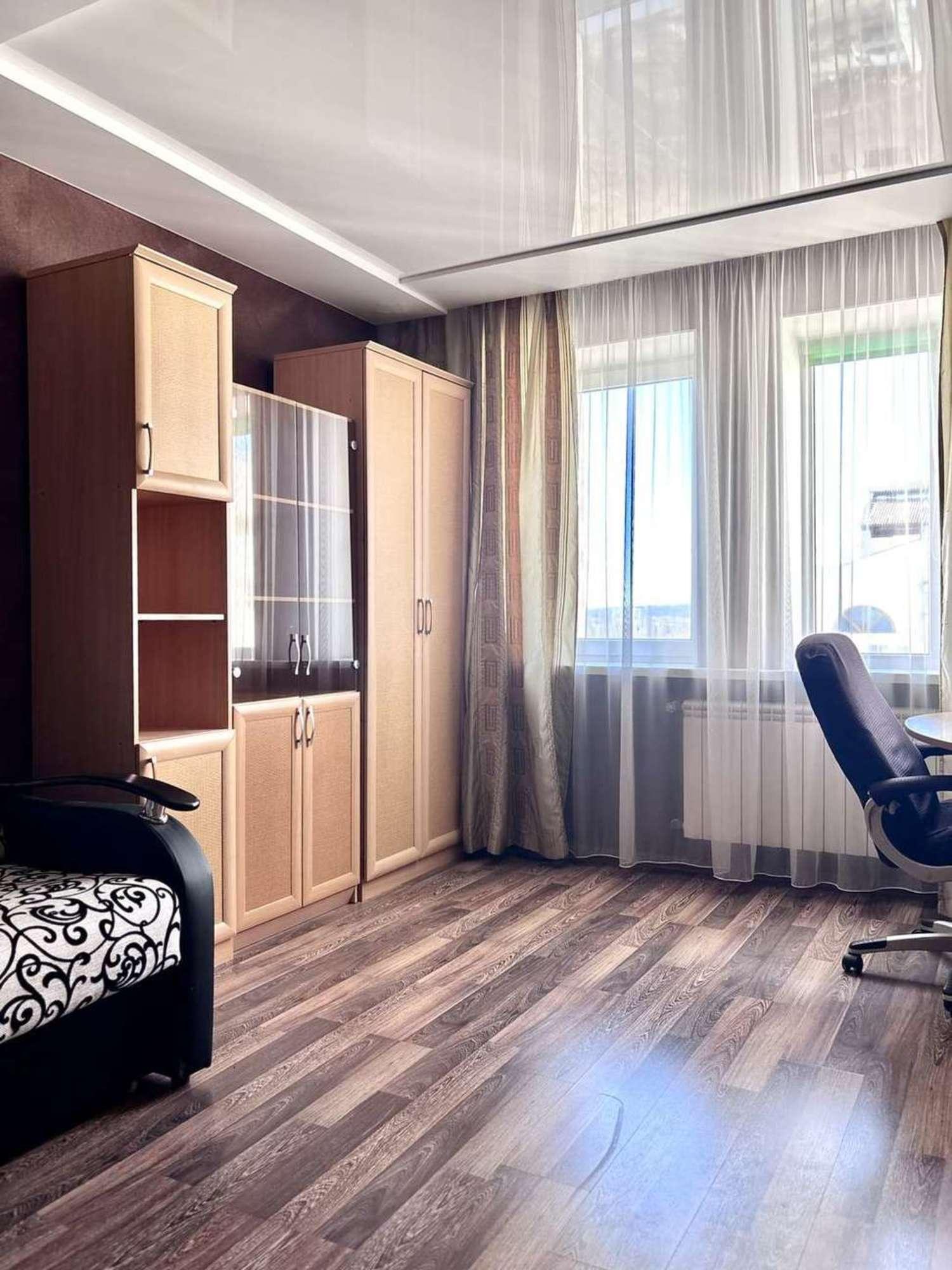 Купить квартиру за 10 370 000 рублей на Победы улица, 49к5