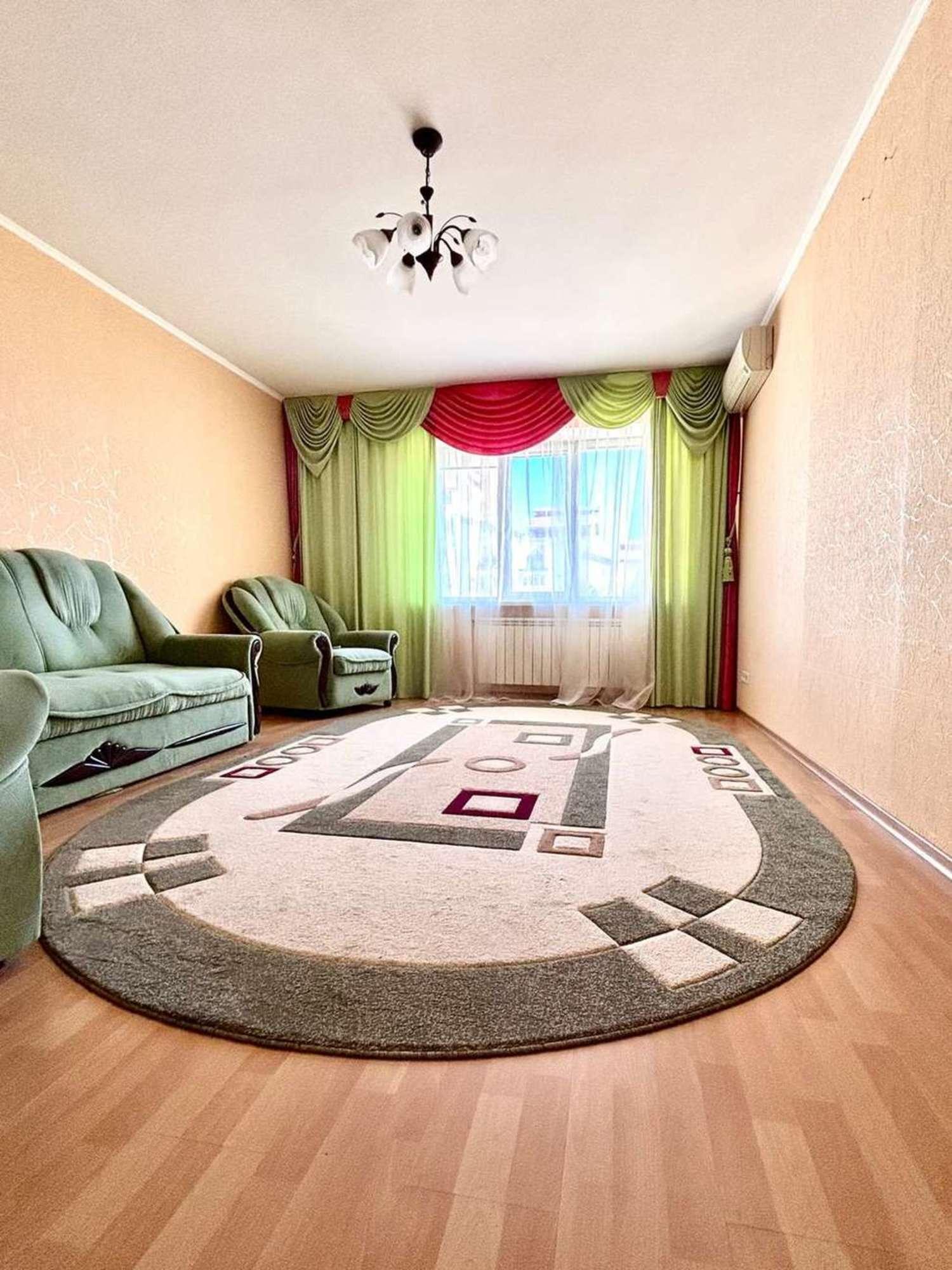 Купить квартиру за 10 370 000 рублей на Победы улица, 49к5
