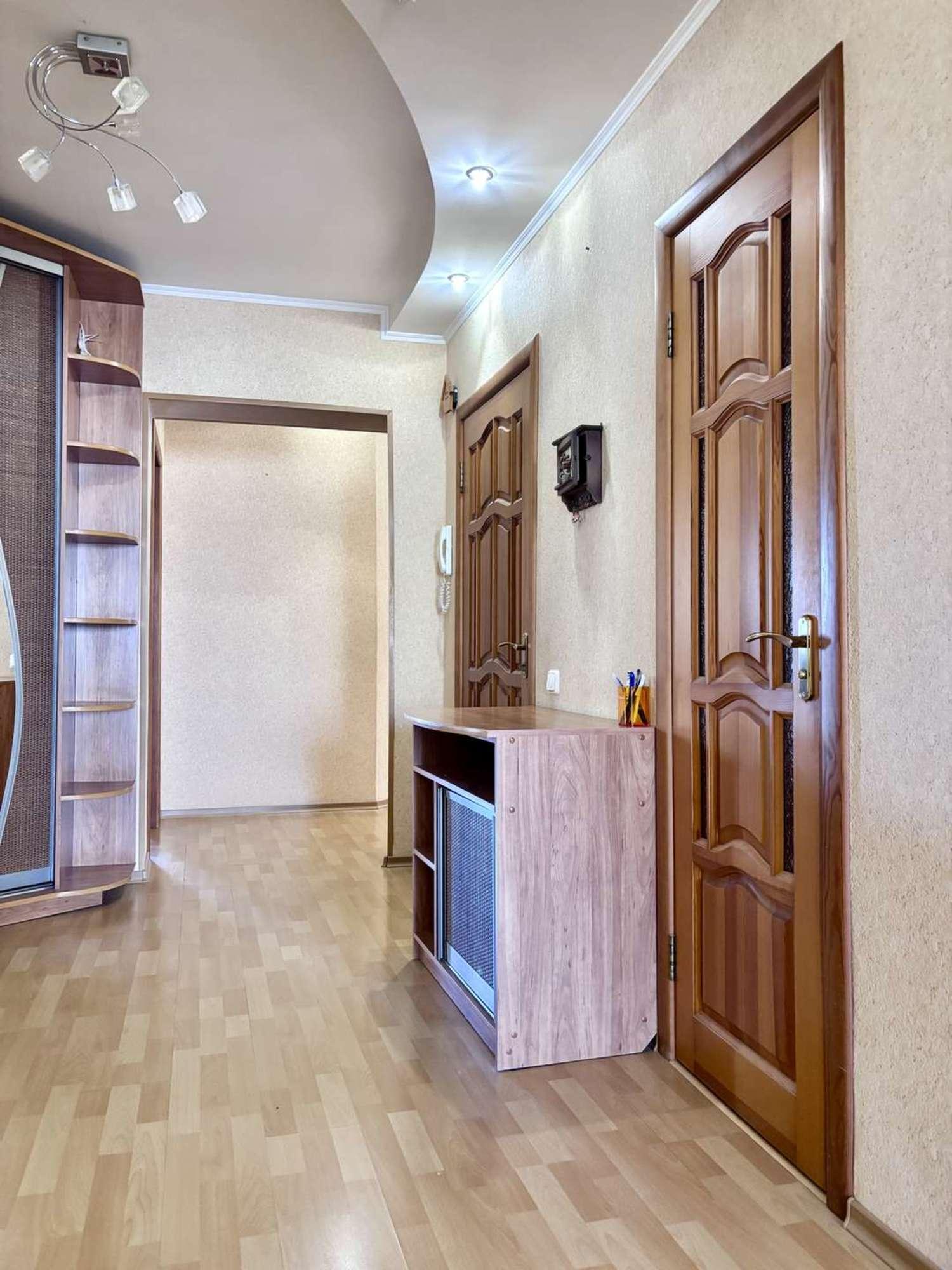 Купить квартиру за 10 370 000 рублей на Победы улица, 49к5