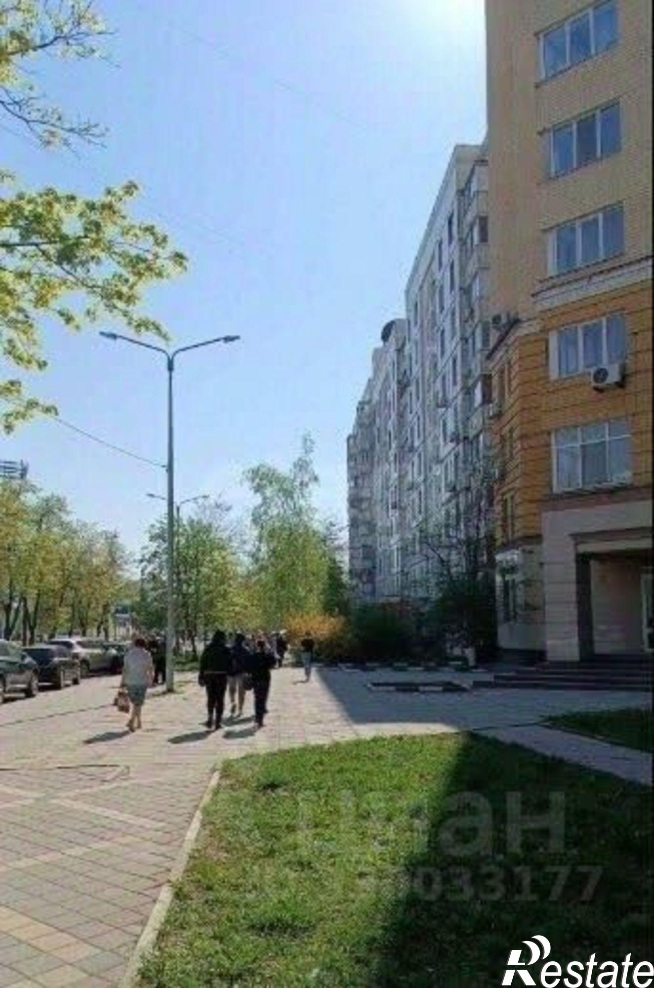 Купить офис, помещение под офис за 51 700 300 рублей на Народный б-р, 107