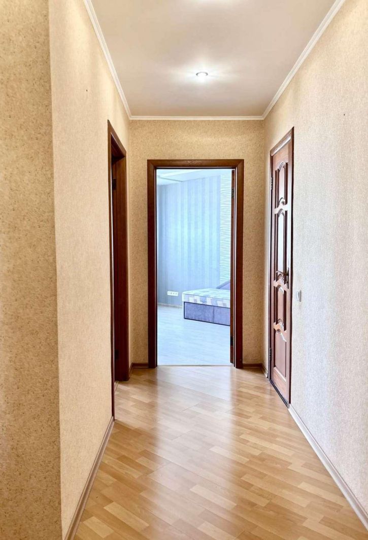 4-комн квартира Победы улица, 49к5