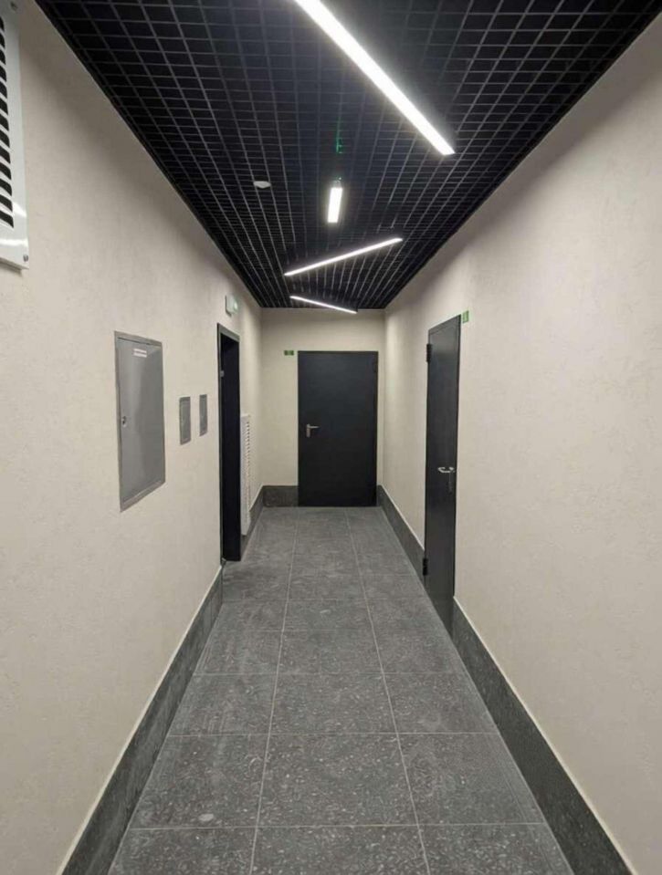 3-комн квартира Донецкая улица, 79Ак1