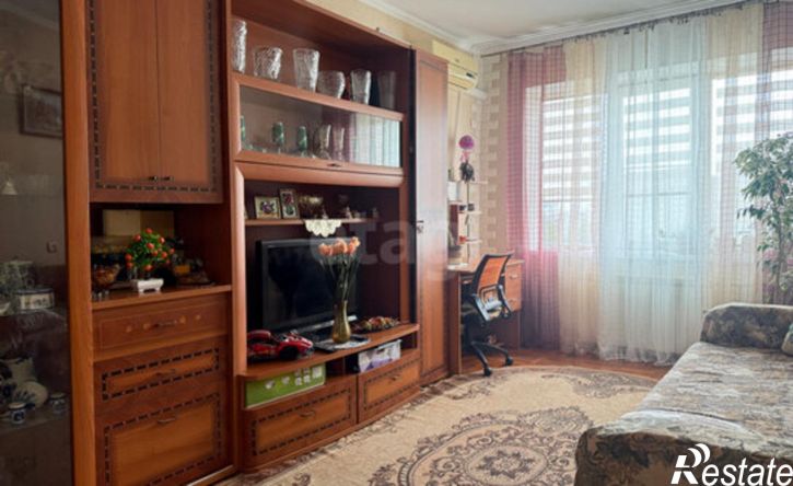 3-комн квартира пр-кт Ватутина, 12,  д. 12