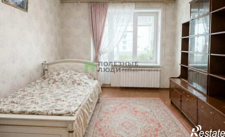 3-комн квартира ул Костюкова, 36,  д. 36