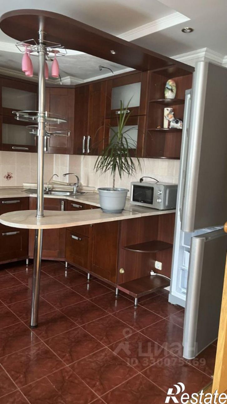 3-комн квартира ул Губкина, 17б,  д. 17б