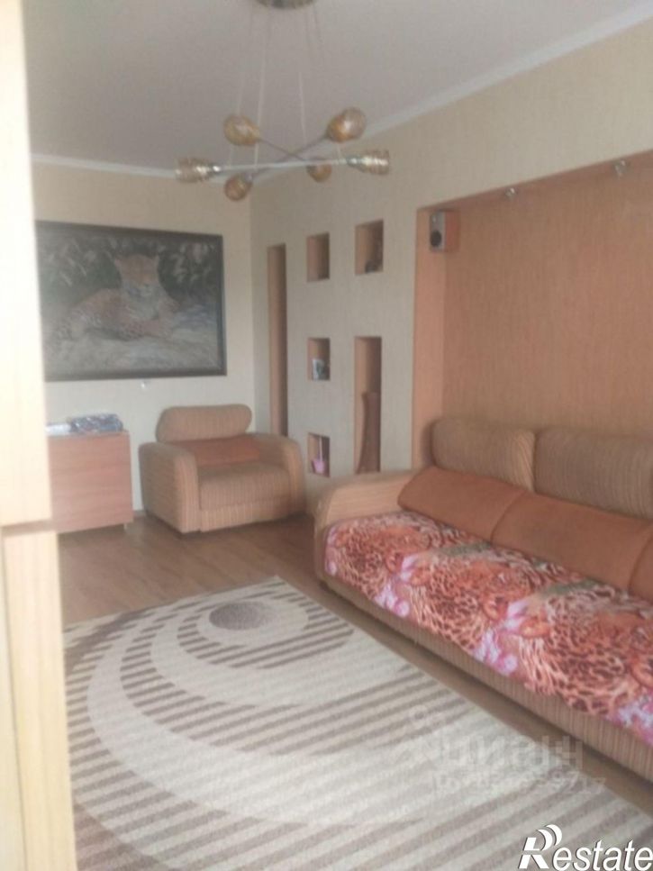 3-комн квартира ул Есенина, 44,  д. 44
