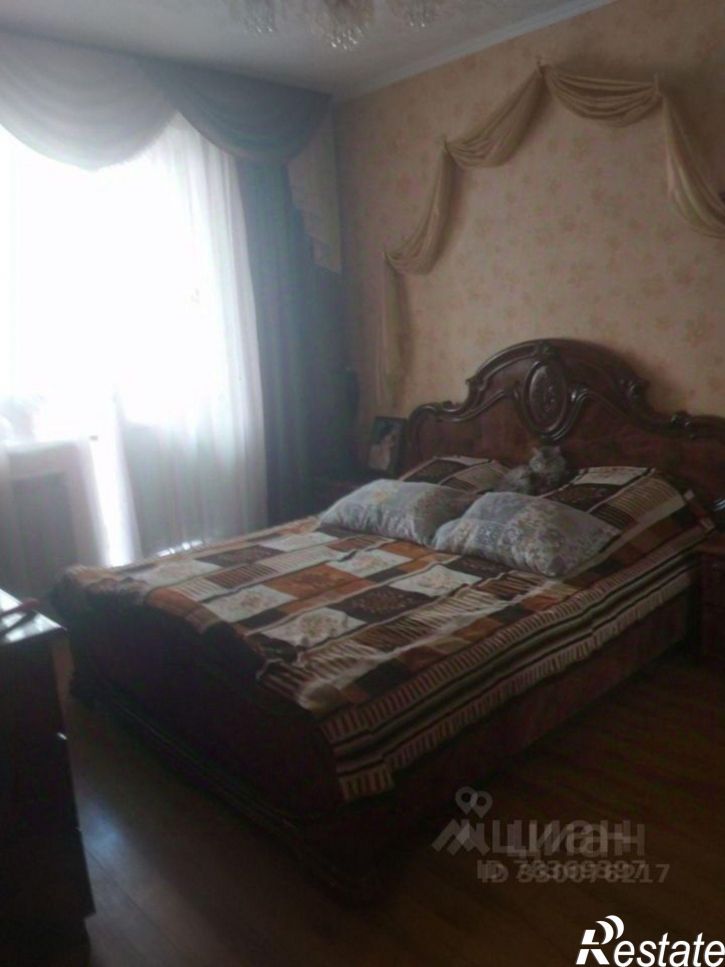3-комн квартира ул Есенина, 44,  д. 44