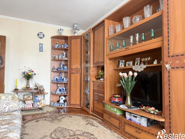 3-комн квартира пр-кт Ватутина, 12,  д. 12