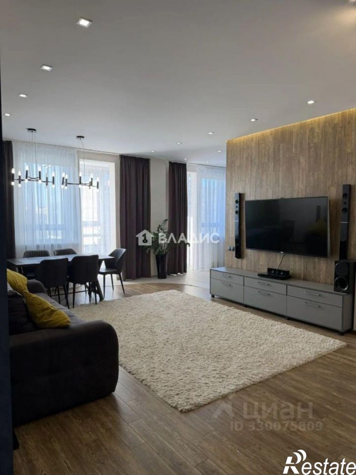 4-комн квартира Свято-Троицкий б-р, 34,  д. 34
