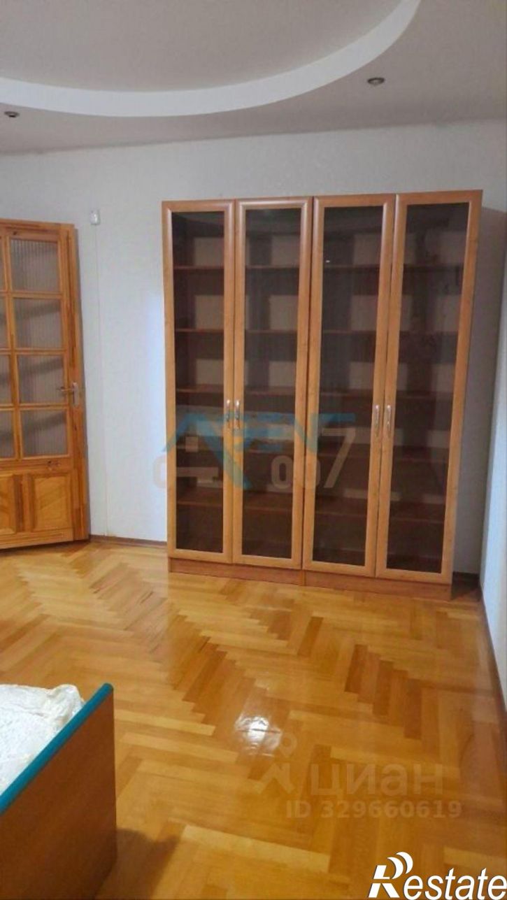 1-комн квартира ул Гостенская, 10,  д. 10