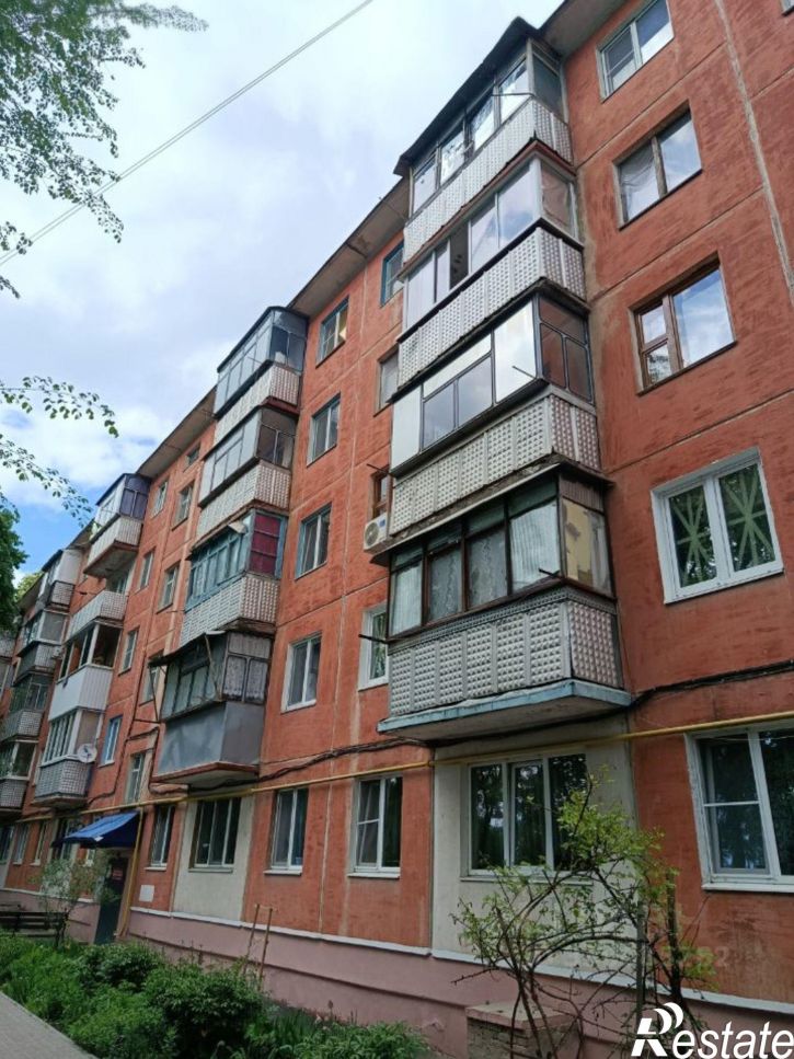 2-комн квартира пр-кт Б.Хмельницкого, 124,  д. 124