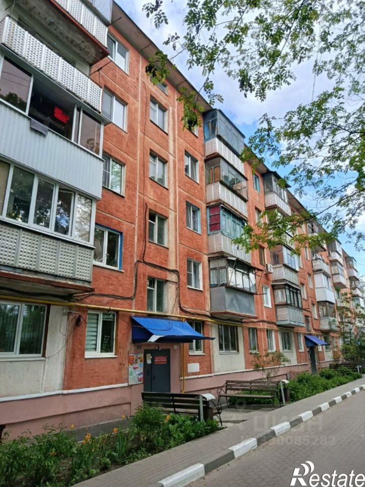 2-комн квартира пр-кт Б.Хмельницкого, 124,  д. 124